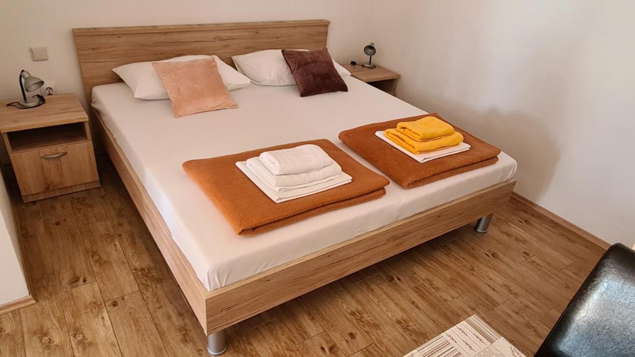 Apartments Kust มลินี ภายนอก รูปภาพ
