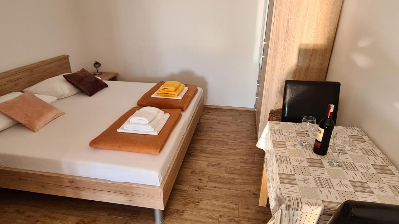 Apartments Kust มลินี ภายนอก รูปภาพ