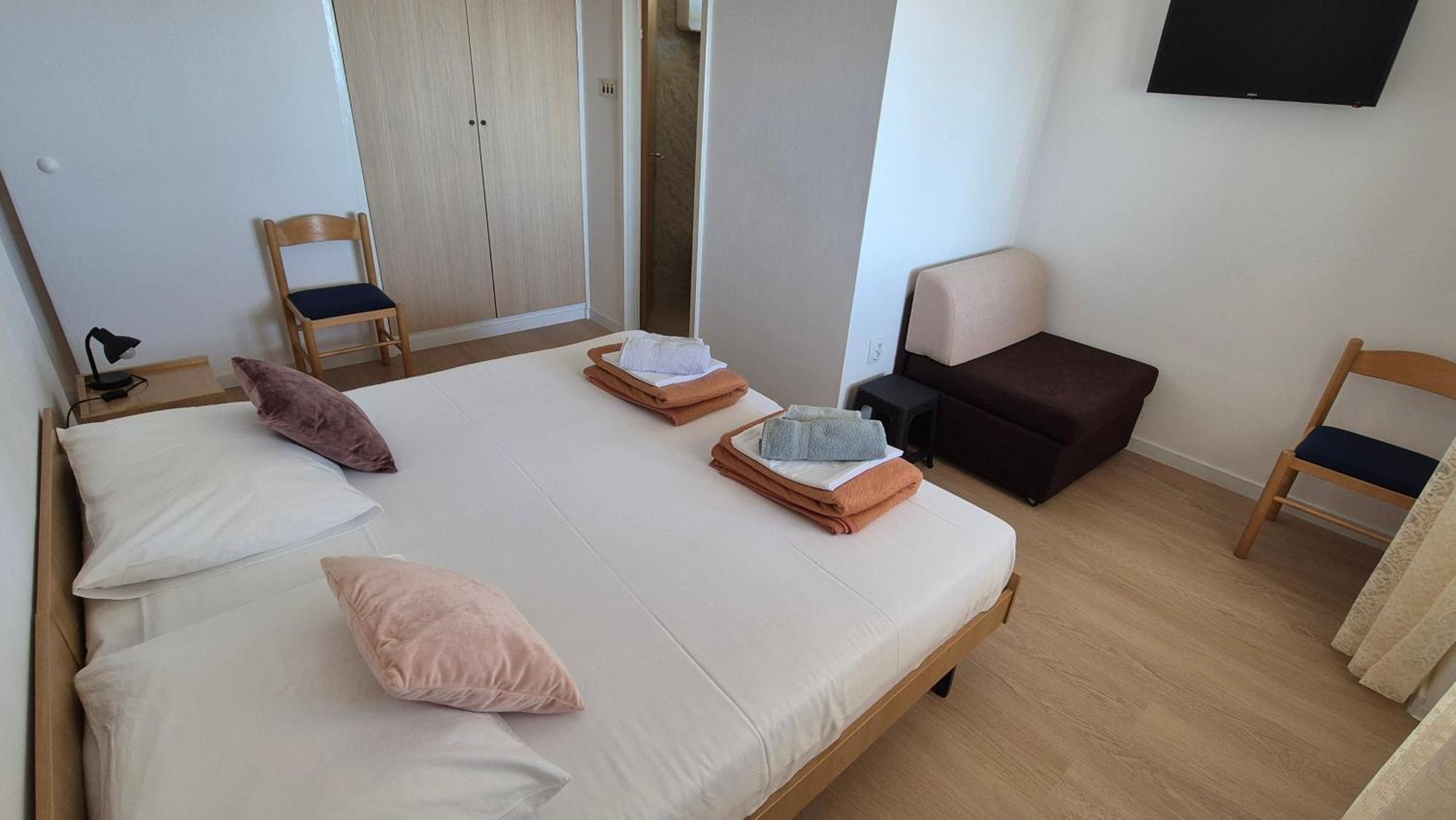 Apartments Kust มลินี ภายนอก รูปภาพ