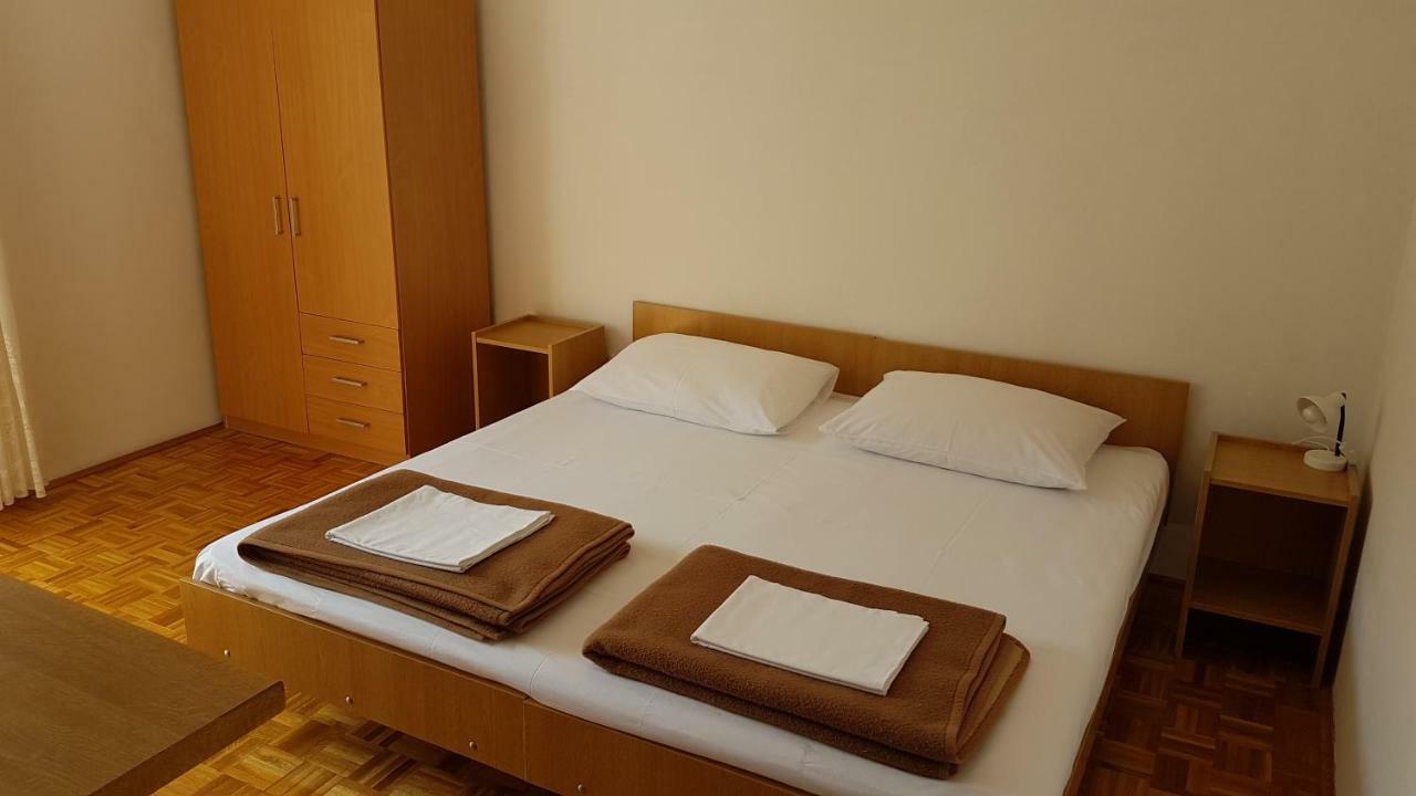 Apartments Kust มลินี ภายนอก รูปภาพ