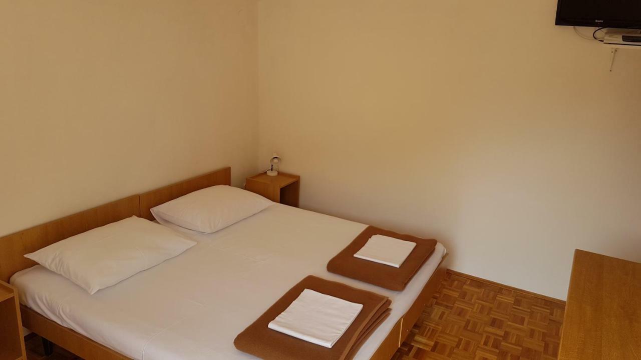 Apartments Kust มลินี ภายนอก รูปภาพ