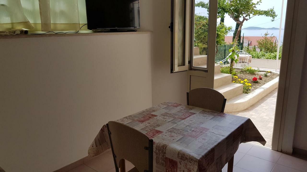Apartments Kust มลินี ภายนอก รูปภาพ
