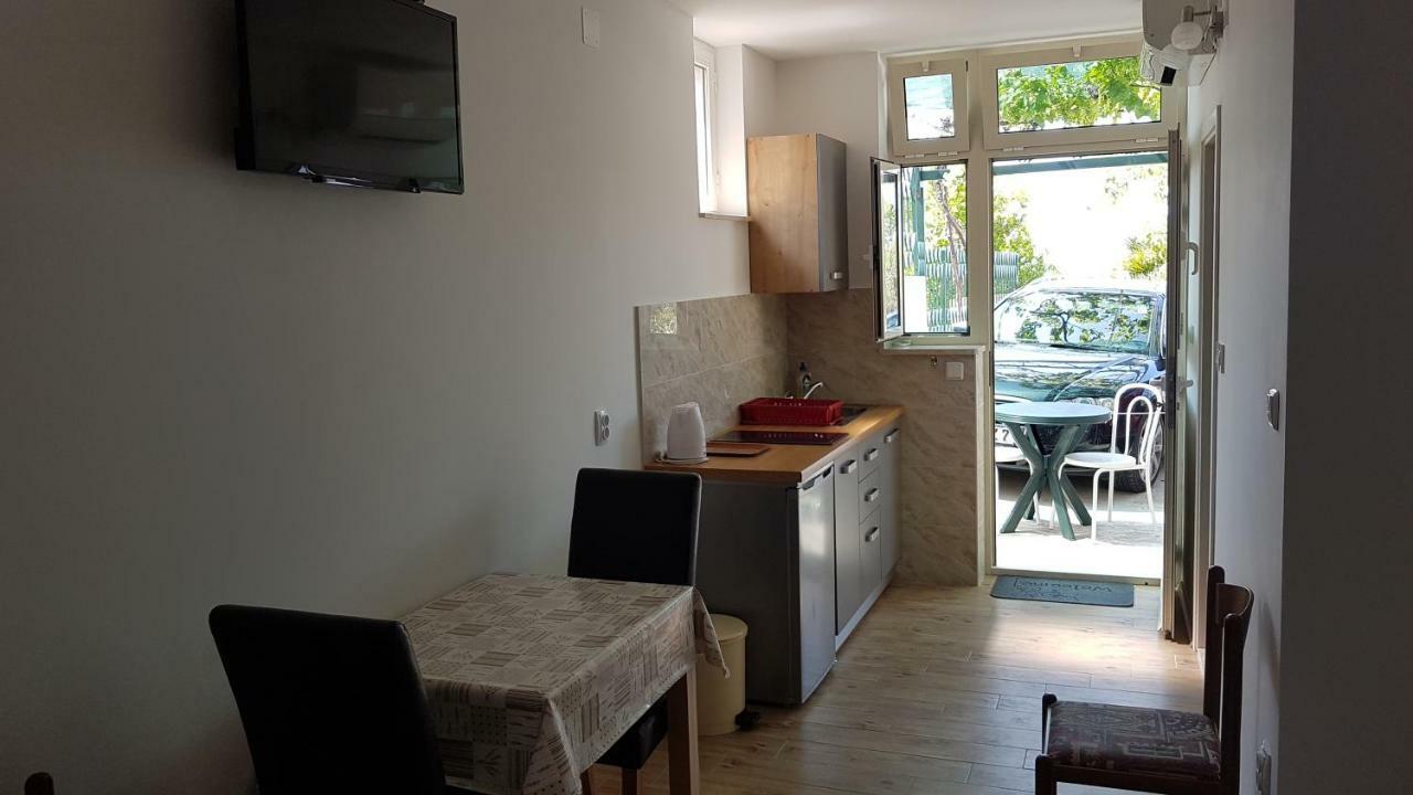 Apartments Kust มลินี ภายนอก รูปภาพ